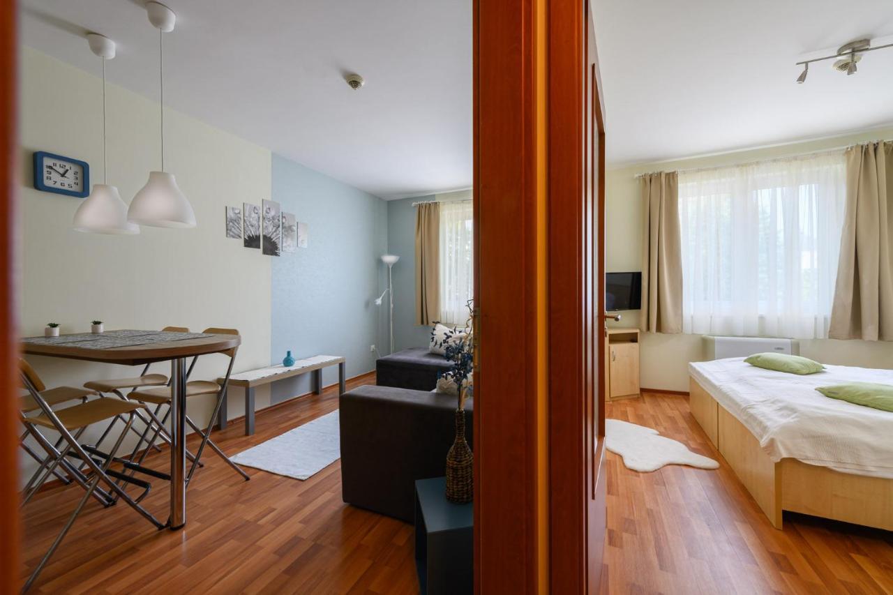 Mirage Wellness Apartman Hajduszoboszlo Exterior photo